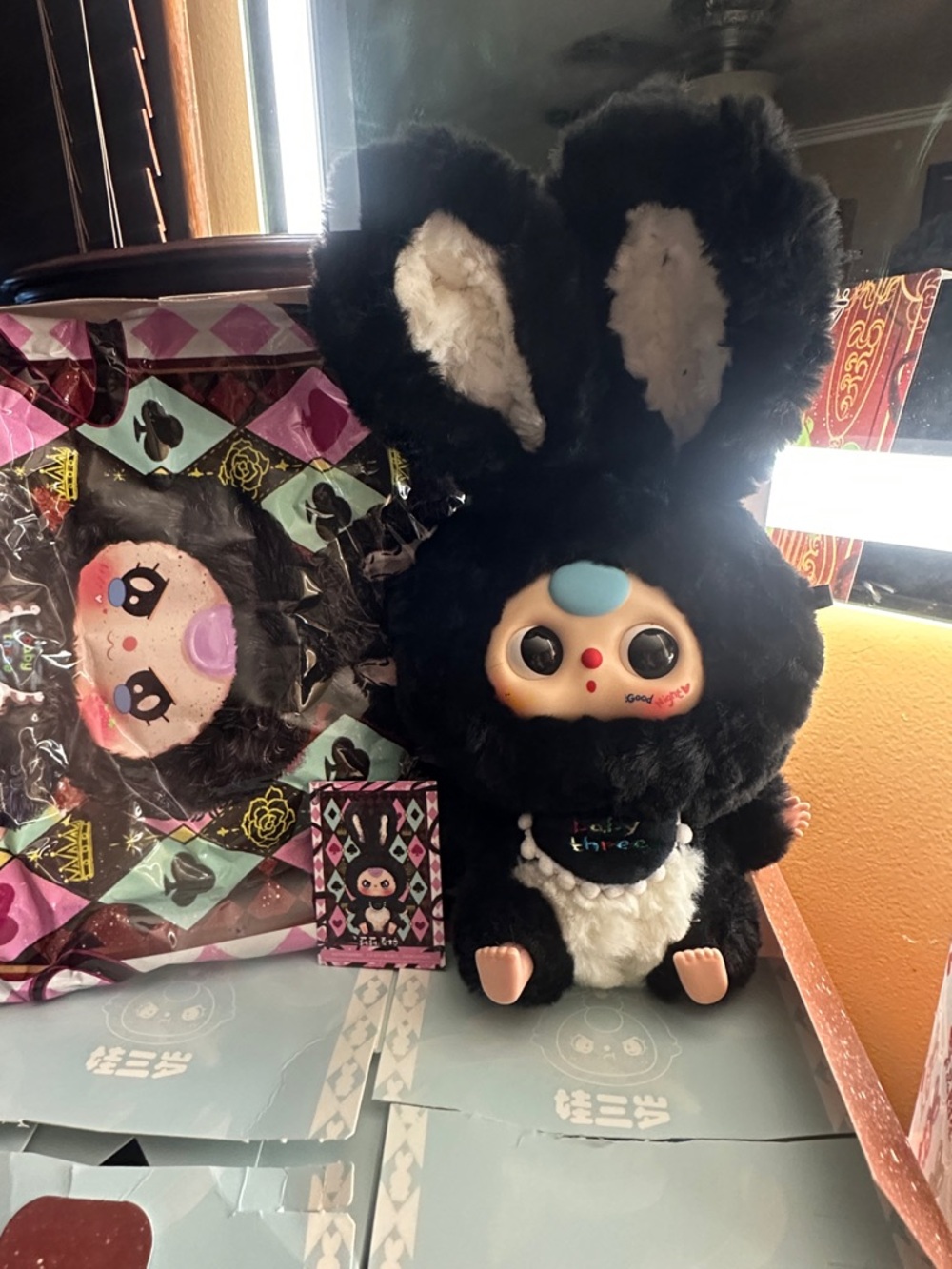 Black & white bunny from BB3 Lily Rabbit Town V1 Series w/boba Eyes unboxed!